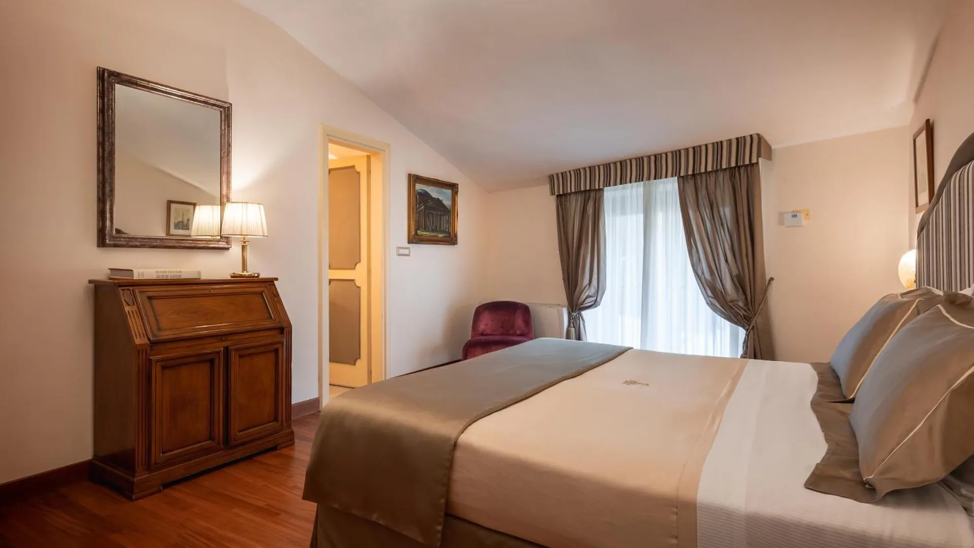 Hotel Forum Rome