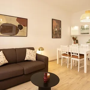 Xenia - Enjoy Porta Venezia In Modern Apt- 10 Min From Duomo Appartement